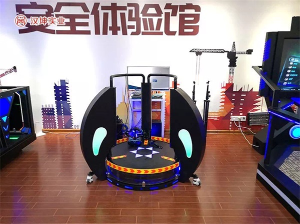 VR新款硬件-幻影大师X2现场图