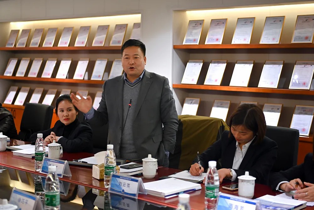 邵阳商会五十人考察团莅临汉坤