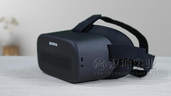 红色之旅VR一体机